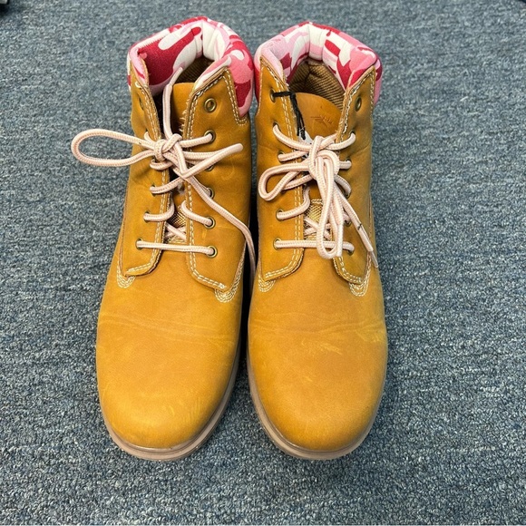 Deer Stags Boots - Size 7 - Picture 2 of 5